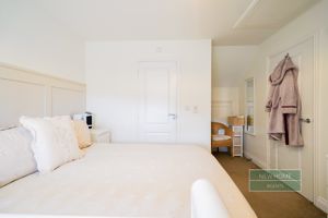 Photo 22- click for photo gallery